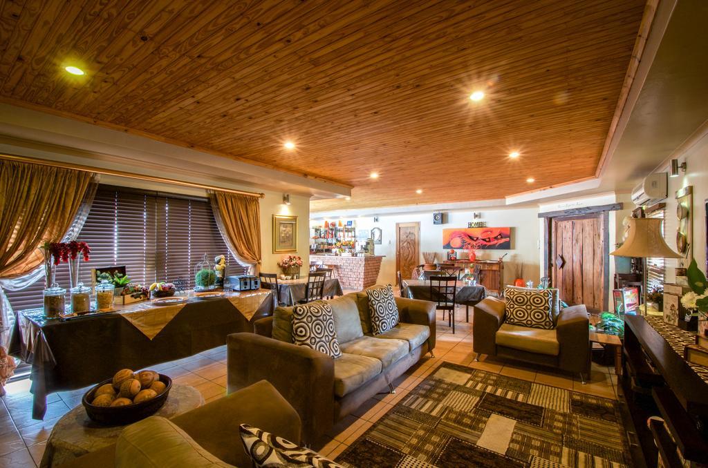 Aber Jetz Guesthouse Понгола Екстер'єр фото