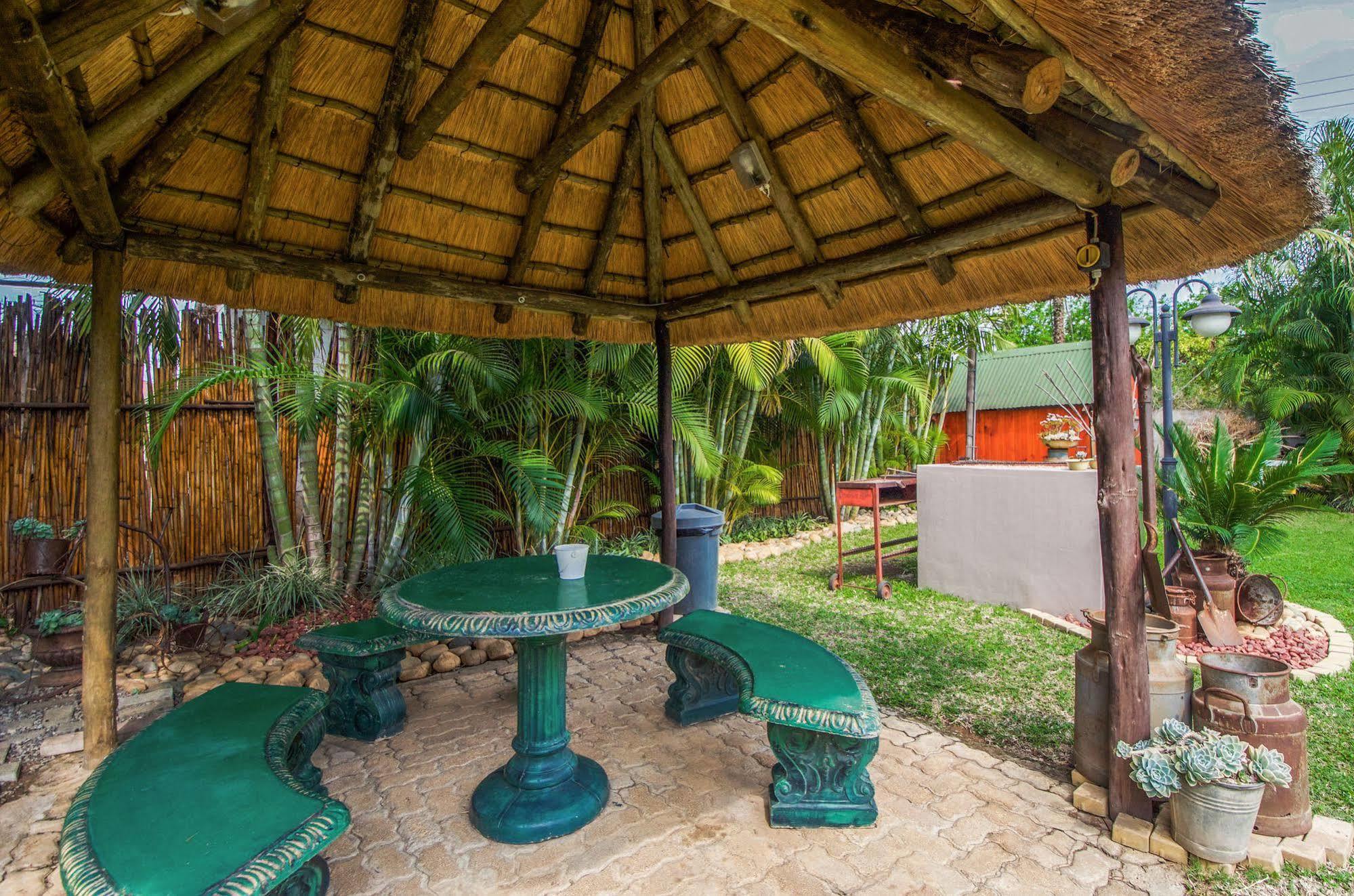 Aber Jetz Guesthouse Понгола Екстер'єр фото